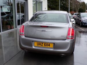 2013 Chrysler 300 Latest Showroom-2