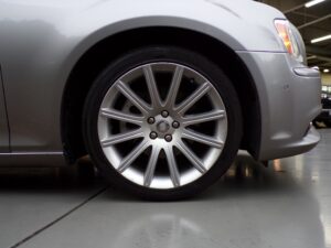 2013 Chrysler 300 latest showroom-3