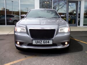 2013 Chrysler 300C Latest showroom