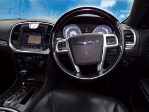 2013-Chrysler-300C-UHZ-6114-Spring-7-Photoroom