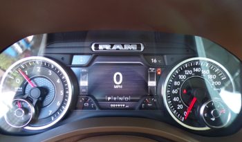 72 reg Dodge RAM 1500 Laramie 5.7L Hemi V8 VVT 4×4 Crew Cab full