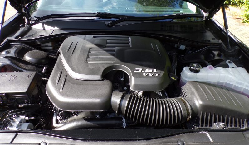 RHD Chrysler 300C Limited 3.6L V6 VVT full