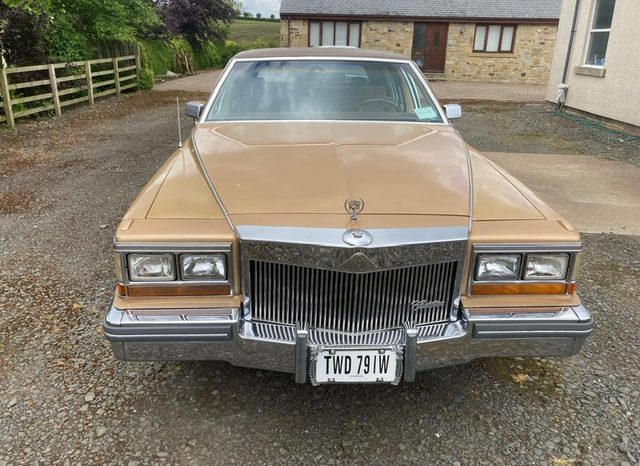 1981 Cadillac Fleetwood Brougham 6.0L V8 full