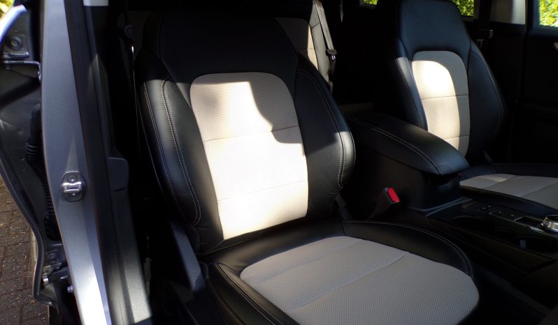 ’25 reg Ford Escape Titanium 2.5L Petrol/Hybrid SUV full