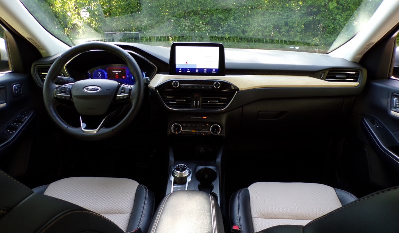 ’25 reg Ford Escape Titanium 2.5L Petrol/Hybrid SUV full