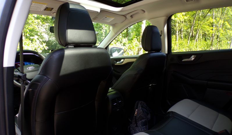 ’25 reg Ford Escape Titanium 2.5L Petrol/Hybrid SUV full