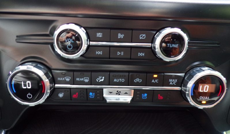 2021 Ford F-150 Platinum 3.5L V6 4×4 Crew Cab 400Bhp full