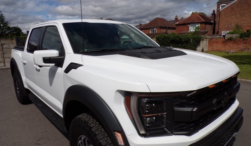 ’25 reg Ford F-150 RAPTOR 3.5L V6 High Output Supercrew Cab 4×4 450Bhp full
