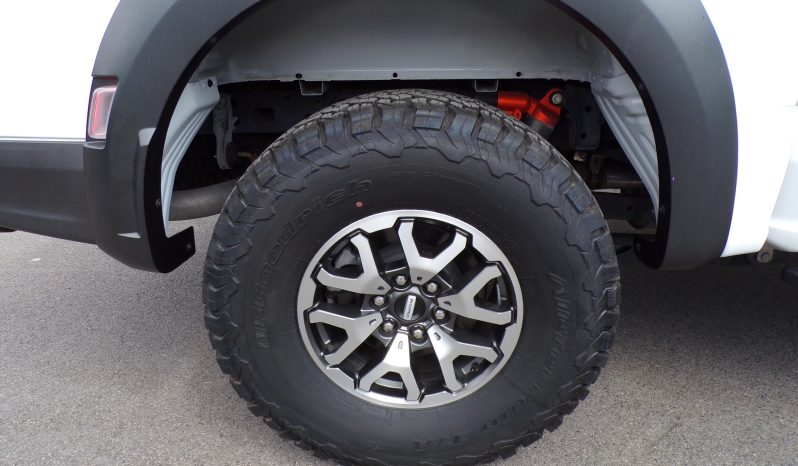 ’25 reg Ford F-150 RAPTOR 3.5L V6 High Output Supercrew Cab 4×4 450Bhp full