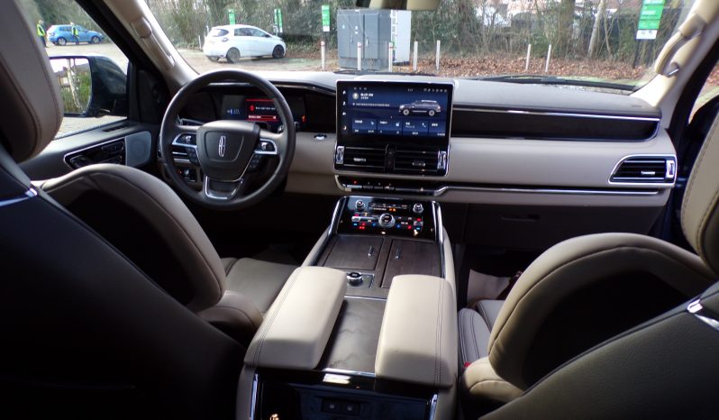 ’25 reg Lincoln Navigator Reserve 3.5L V6 Twin Turbo (450Bhp) full
