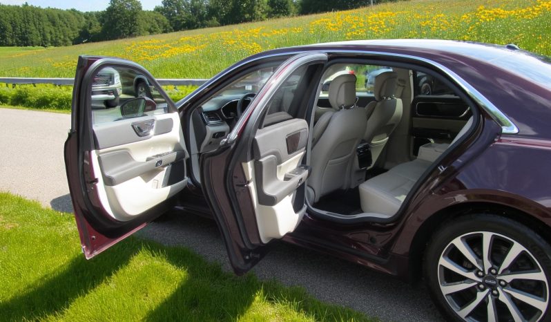 ’19 reg Lincoln Continental 2.0L Turbo Ecoboost full