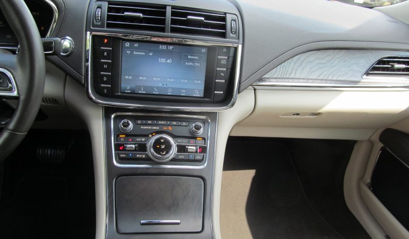 ’19 reg Lincoln Continental 2.0L Turbo Ecoboost full