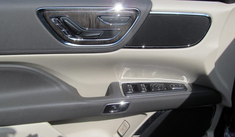 ’19 reg Lincoln Continental 2.0L Turbo Ecoboost full