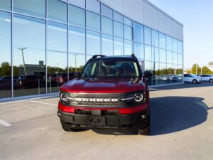 Bronco-Wildtrak-Showroom-2