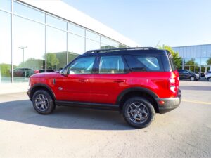 Bronco-Wildtrak-Showroom-5