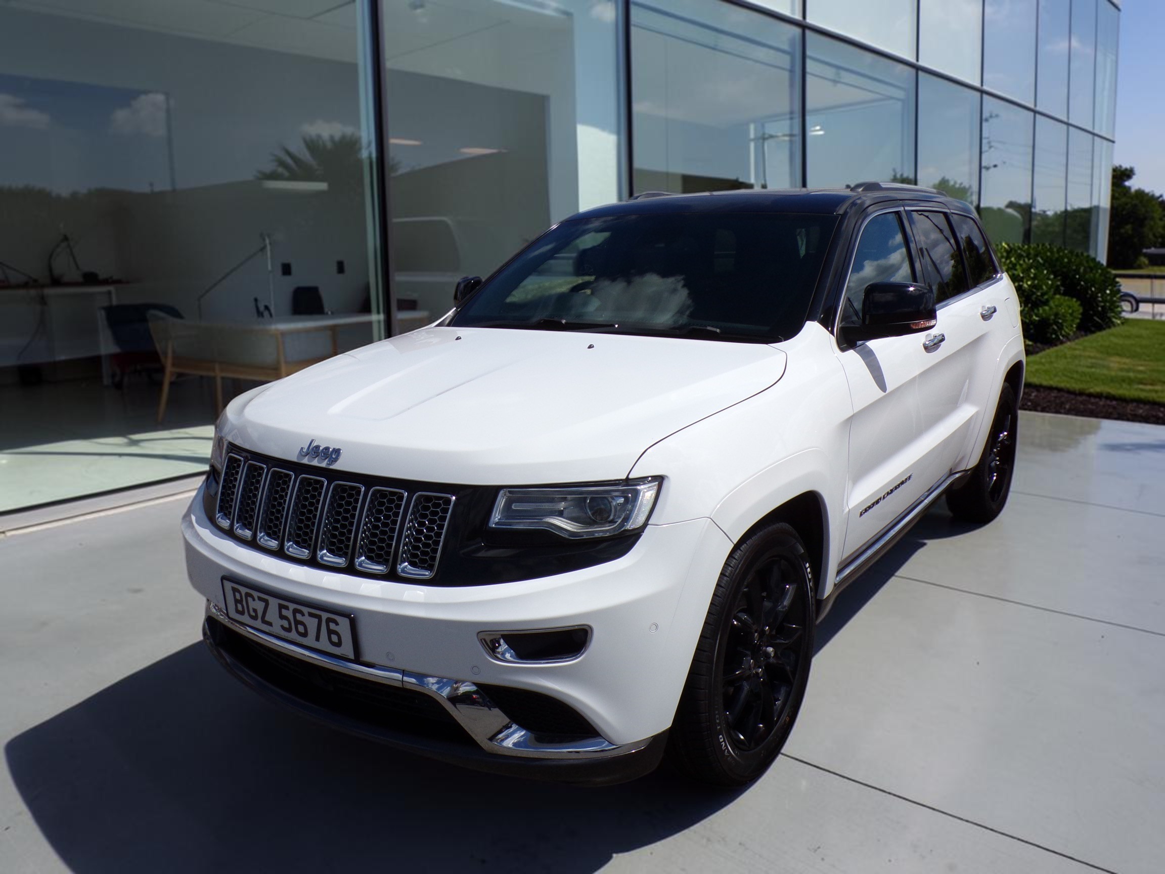 Jeep Grand Cherokee Summit