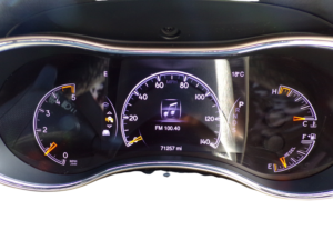 Jeep Grand Cherokee summit showroom (3)