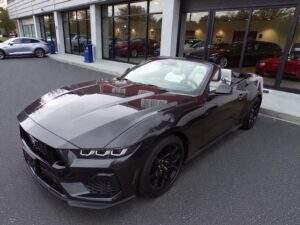 Mustang-Convertible-showroom