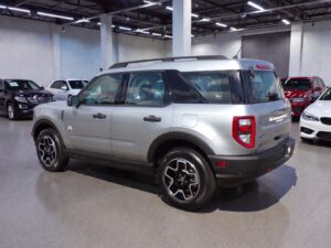 ford-bronco-silver-showroom-3