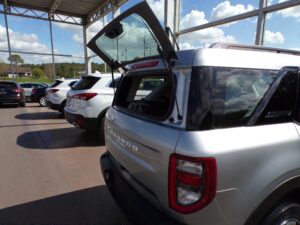 ford-bronco-silver-showroom-8