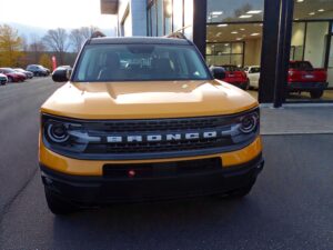 orange-bronco-wildtrak-showroom-3